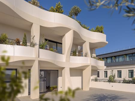 Jardins Secrets Bioclimatic Shells
